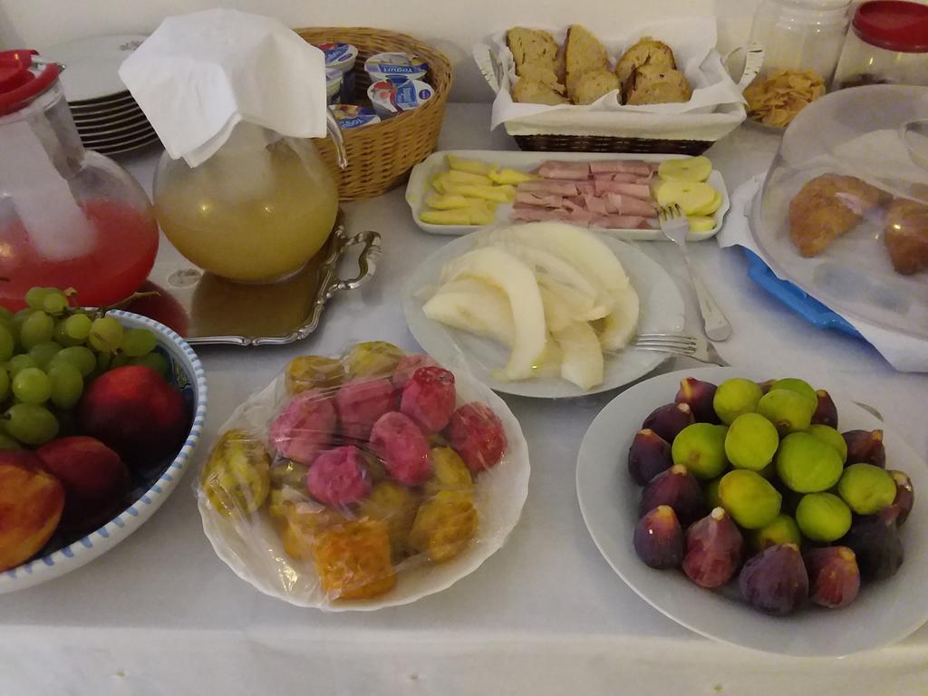 トッレ・サン・ジョヴァンニ・ウジェント Araucaria Bed & Breakfast エクステリア 写真